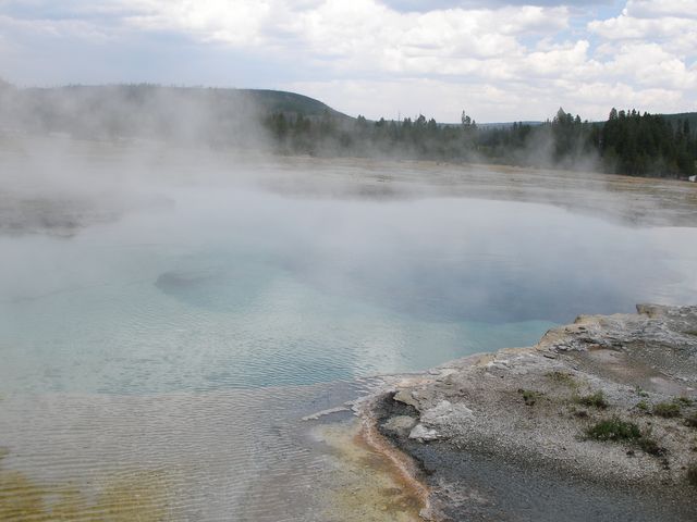 Yellowstone2 041.jpg