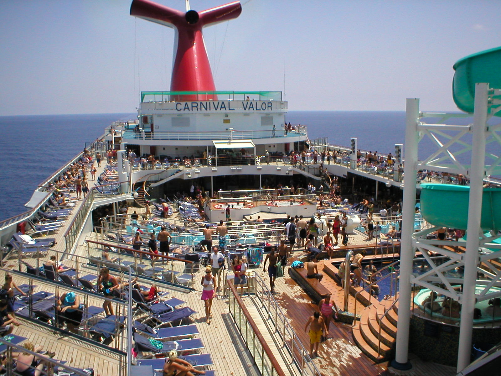 The Lido Deck - Amy & Kaylin are there somewhere!