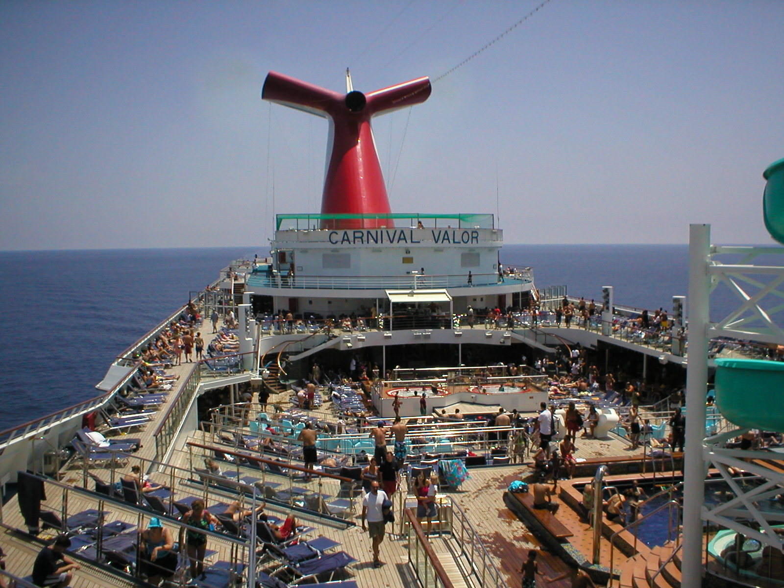 The Lido Deck - Amy & Kaylin are there somewhere!