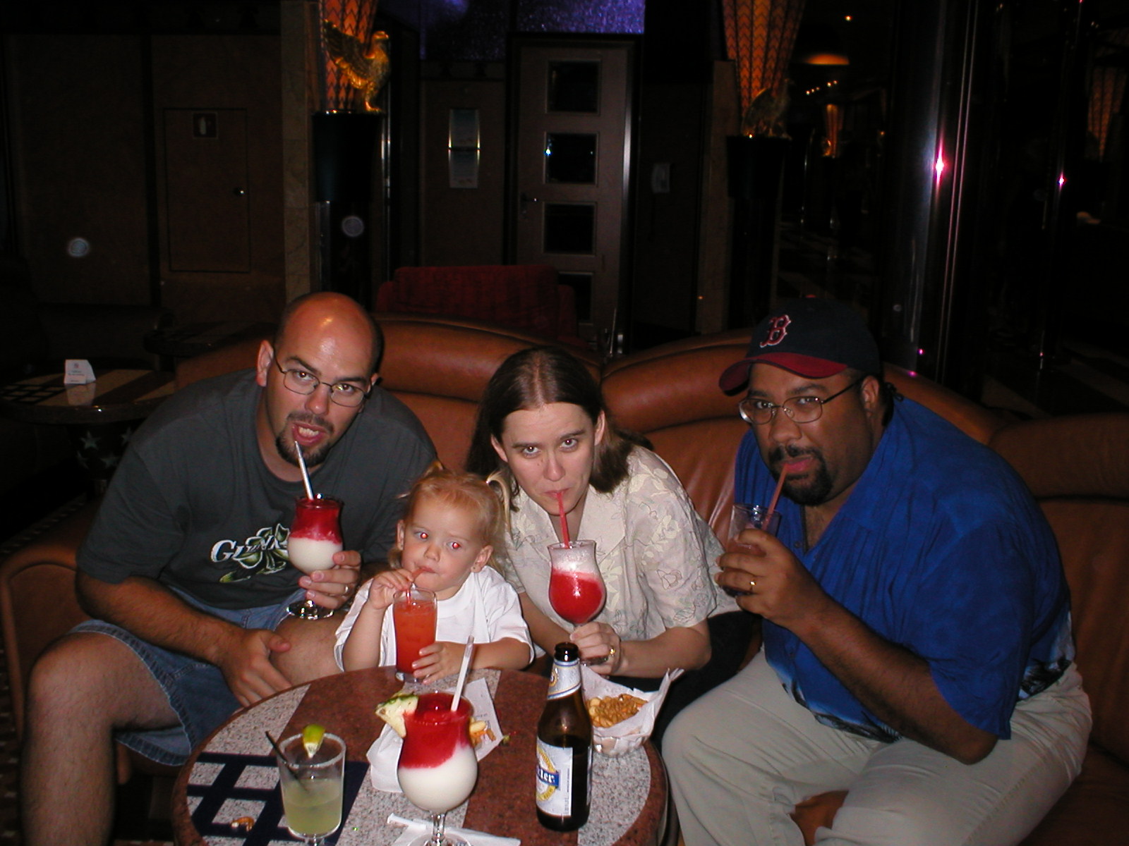 Having a drink & Saying Goodbye - Ryan, Christine, Kaylin & Tony