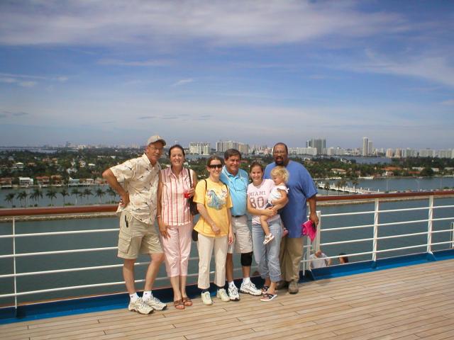 Miami - getting on the boat - Walt, Carla, Christine, Dave, Amy, Kaylin & Tony